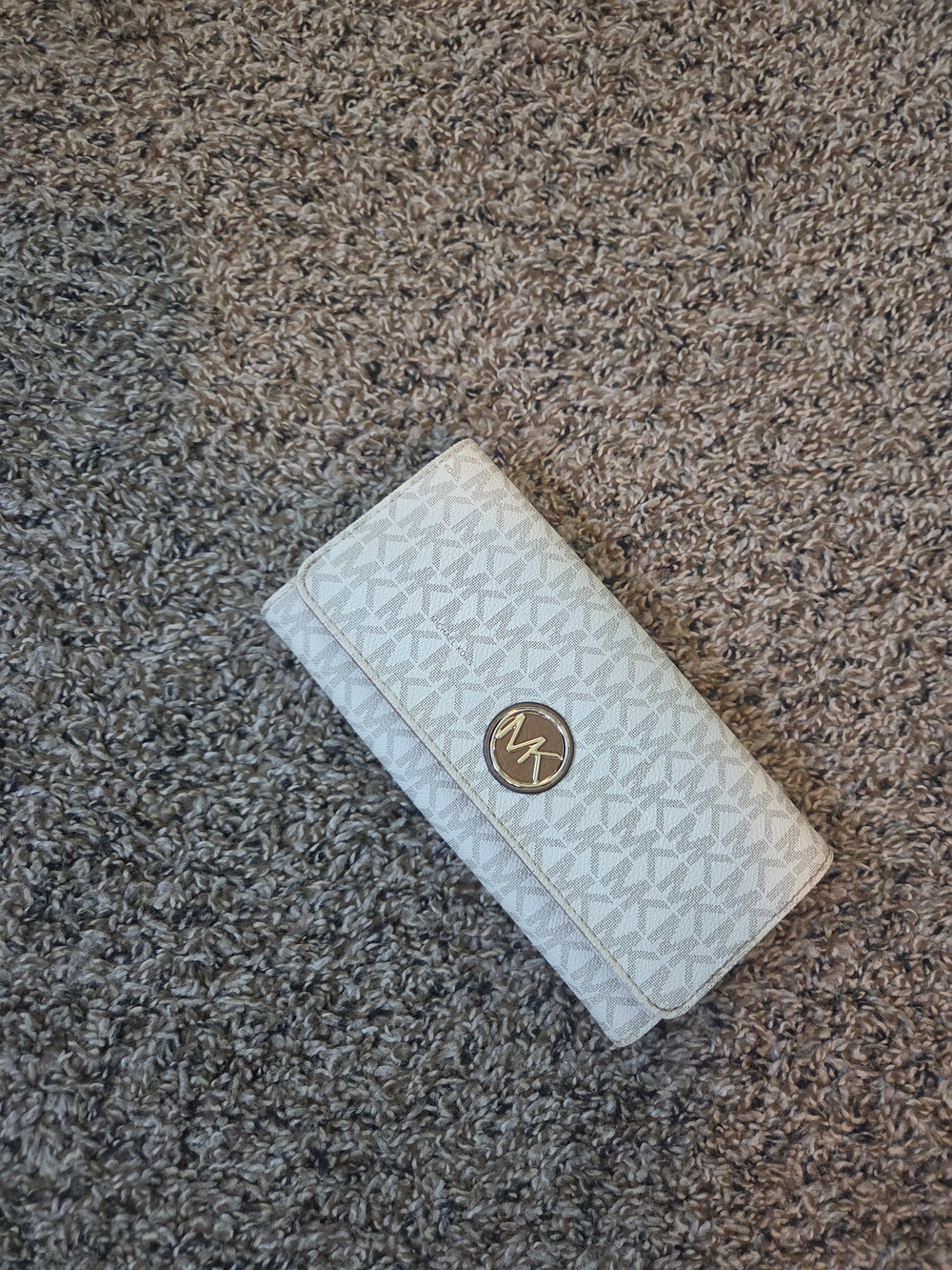 Michael Kors Cream/White MK Continental Wallet with Gold Logo